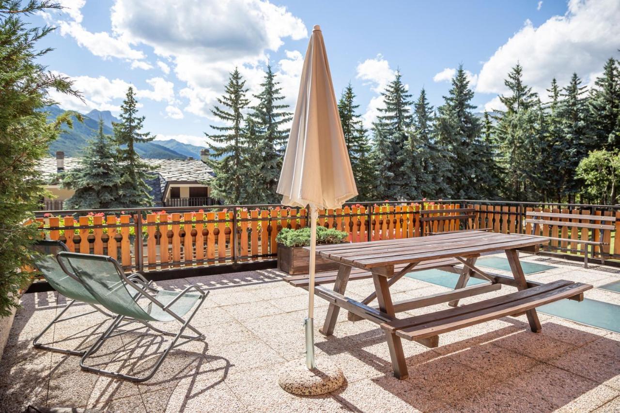Appartamenti & Wellness Piero Gros Sauze D'Oulx Exterior photo