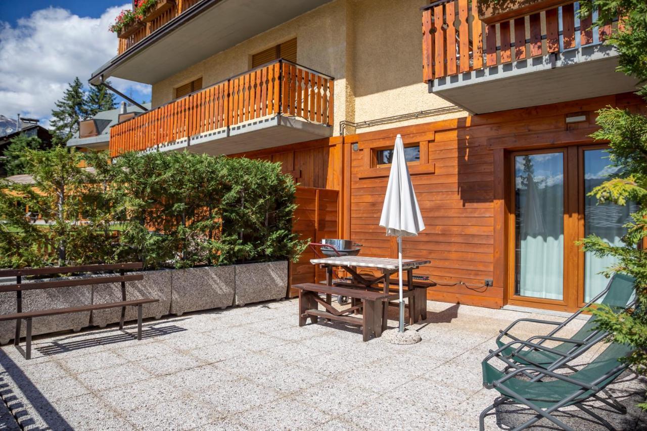 Appartamenti & Wellness Piero Gros Sauze D'Oulx Exterior photo