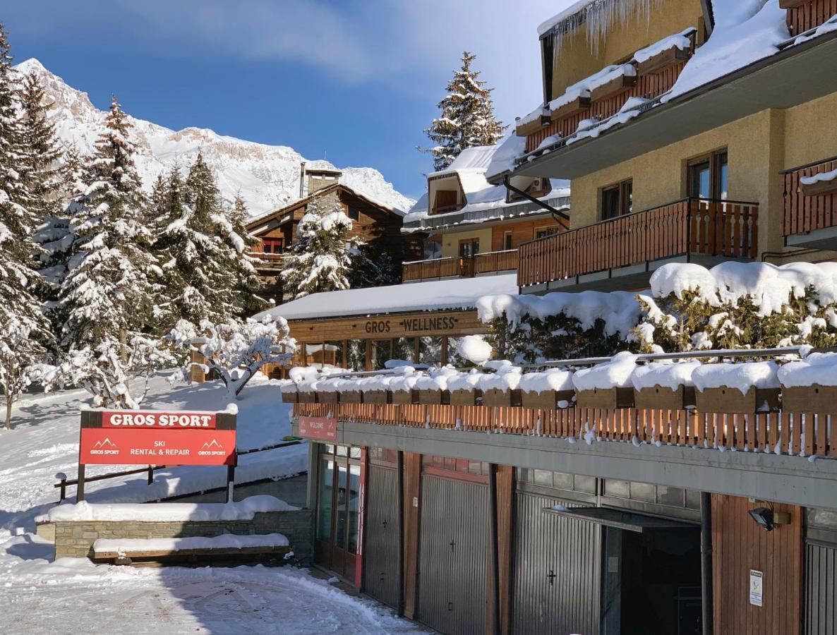 Appartamenti & Wellness Piero Gros Sauze D'Oulx Exterior photo